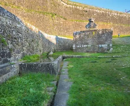 Fortaleza Faro Penzion Valenca