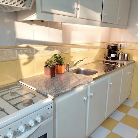 بيت ضيافة Fortaleza Faro فالينسا