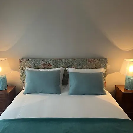 Fortaleza Faro فالينسا